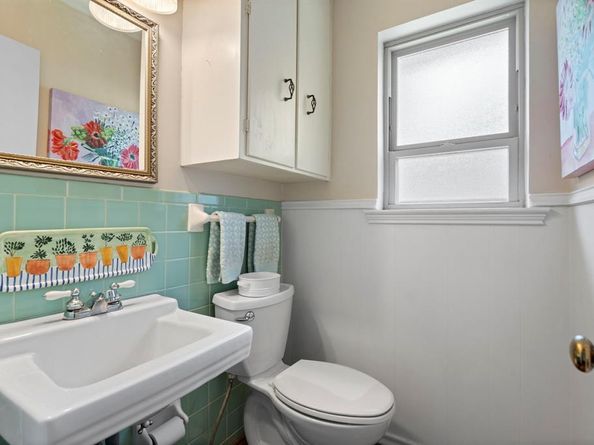 9548  Highedge Drive , Dallas Texas 75238