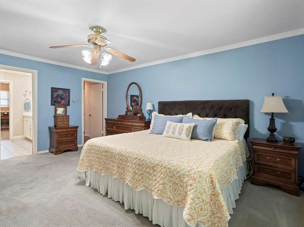 9548  Highedge Drive , Dallas Texas 75238