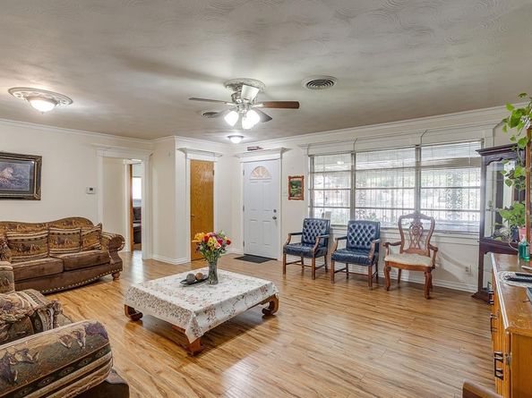 2122 S Vernon Avenue , Dallas Texas 75224