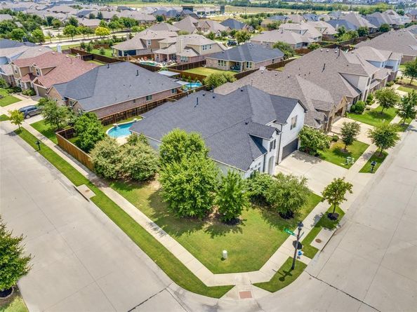 4300  Dashland Drive , Celina Texas 75009