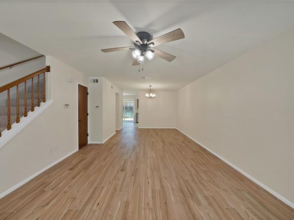 2415  Sanguinet Street , Fort Worth Texas 76107