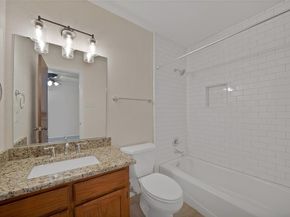 2415  Sanguinet Street , Fort Worth Texas 76107