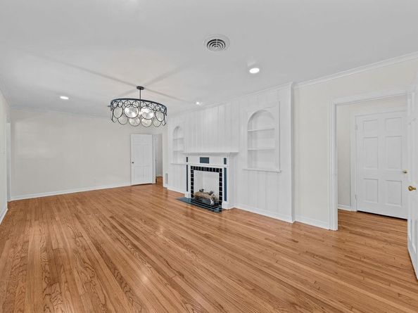 1804  Bluebonnet Drive , Fort Worth Texas 76111