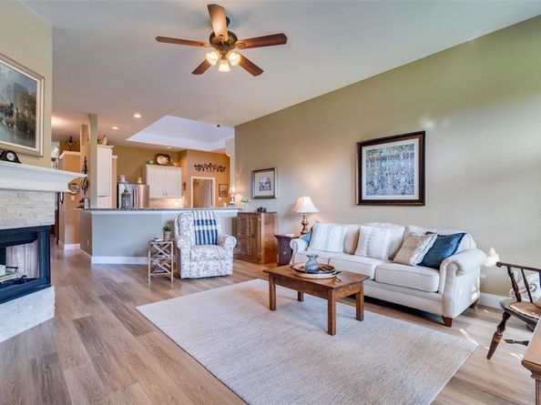 2201  Indian Trail , Rowlett Texas 75088