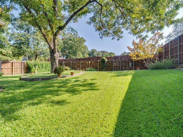 2201  Indian Trail , Rowlett Texas 75088