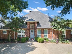 1929  Shadow Trail , Plano Texas 75075