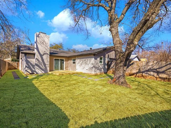 11006  Mccree Road , Dallas Texas 75238