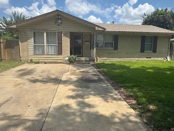 1313  Caldwell Drive , Garland Texas 75041