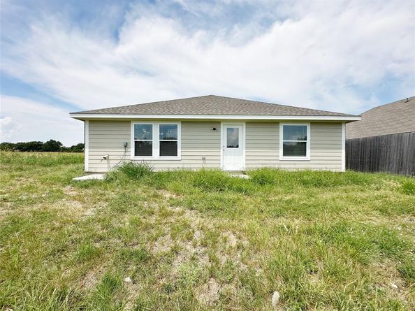 4033  Tarpon Springs Drive , Fort Worth Texas 76123