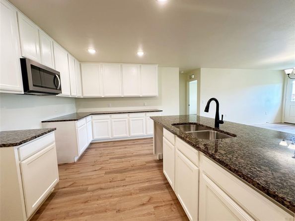 4033  Tarpon Springs Drive , Fort Worth Texas 76123