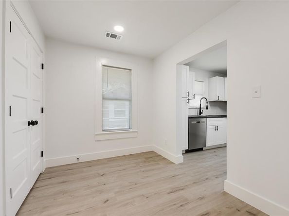 325  Houston Street , Cedar Hill Texas 75104