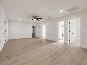 325  Houston Street , Cedar Hill Texas 75104