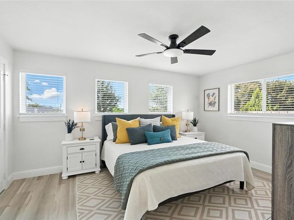 6622  Symphony Lane , Dallas Texas 75227