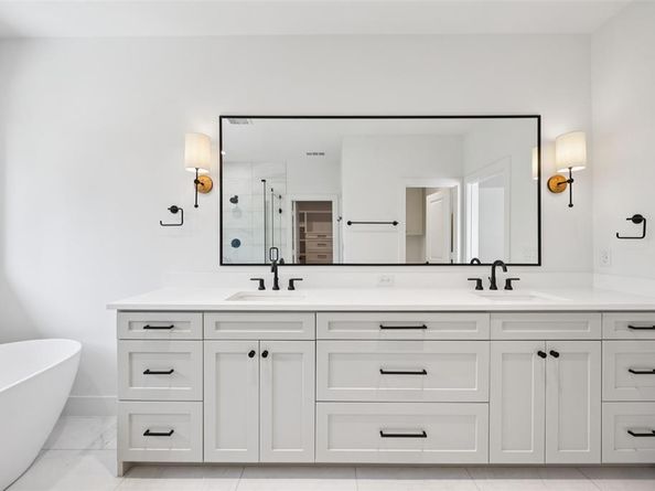 5636  Winton Street , Dallas Texas 75206