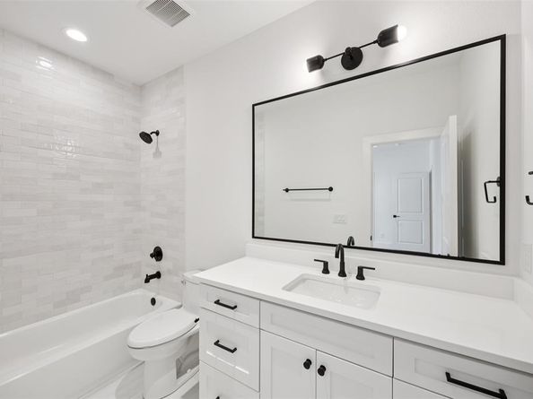 5636  Winton Street , Dallas Texas 75206