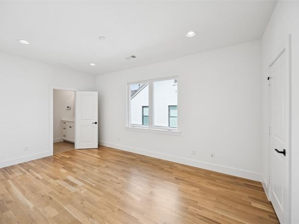 5636  Winton Street , Dallas Texas 75206
