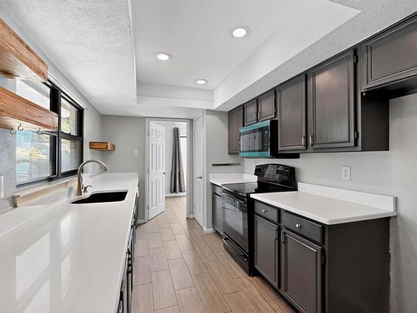 944  Mossvine Drive , Plano Texas 75023