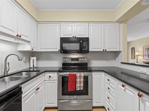 1231  Roaring Springs Road  1, Fort Worth Texas 76114