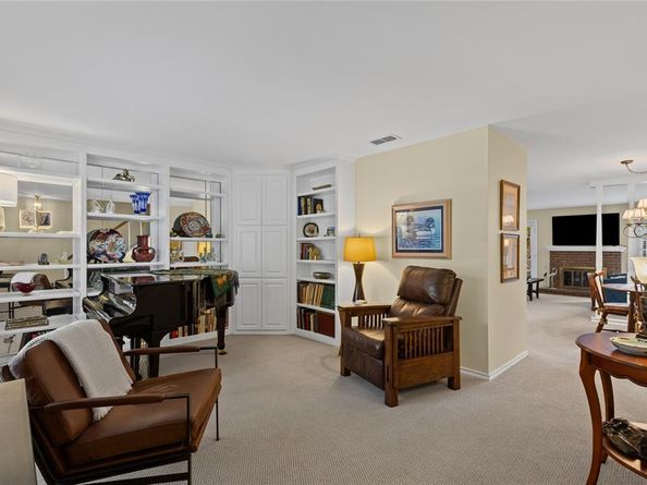 1231  Roaring Springs Road  1, Fort Worth Texas 76114