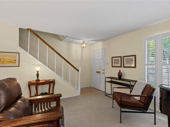 1231  Roaring Springs Road  1, Fort Worth Texas 76114