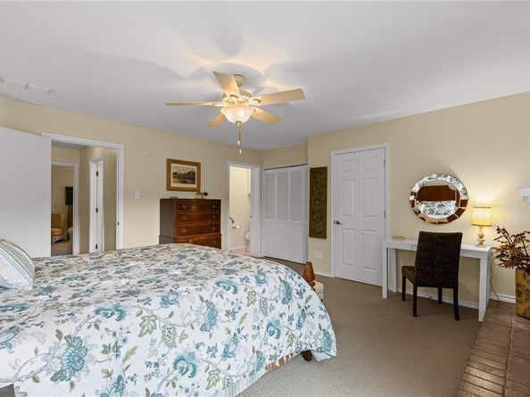 1231  Roaring Springs Road  1, Fort Worth Texas 76114