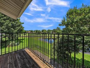1827  Lakecrest Circle , Carrollton Texas 75006
