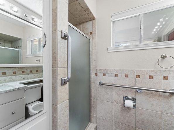 1054  Shadow Wood Lane , Lewisville Texas 75067