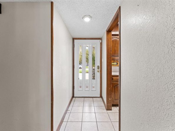 1054  Shadow Wood Lane , Lewisville Texas 75067