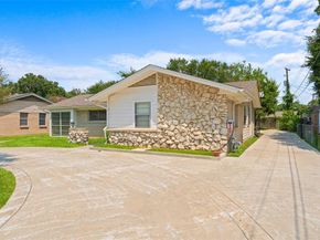 1054  Shadow Wood Lane , Lewisville Texas 75067