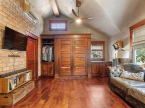 4901  Victor Street , Dallas Texas 75214