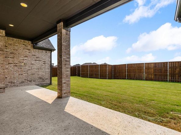 7113  Woodside Drive , Argyle Texas 76226