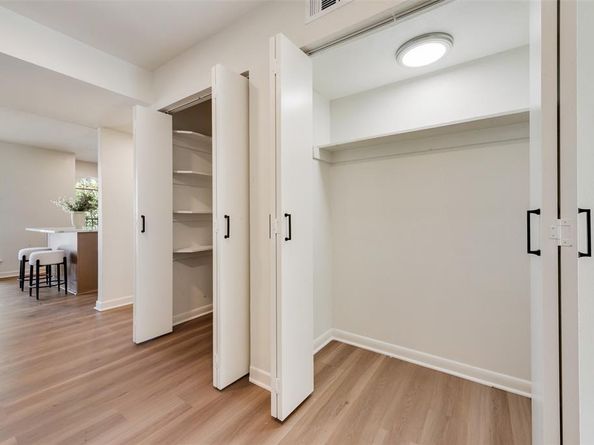 15909  Coolwood Drive  2052, Dallas Texas 75248