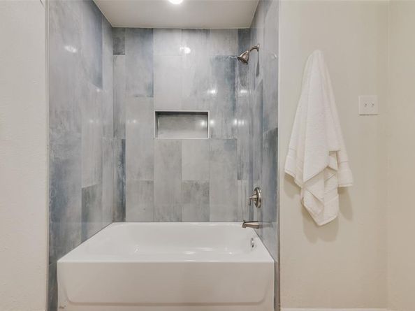 15909  Coolwood Drive  2052, Dallas Texas 75248