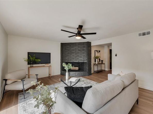 15909  Coolwood Drive  2052, Dallas Texas 75248