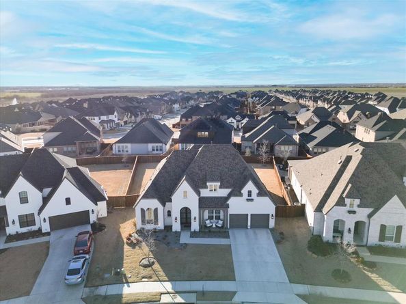 2017  Compton Court , Celina Texas 75009