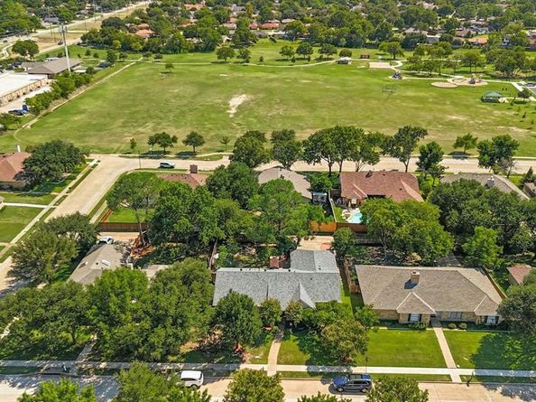 1506 N Valley Parkway , Lewisville Texas 75077