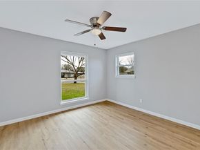 125  Stardust Lane , DeSoto Texas 75115