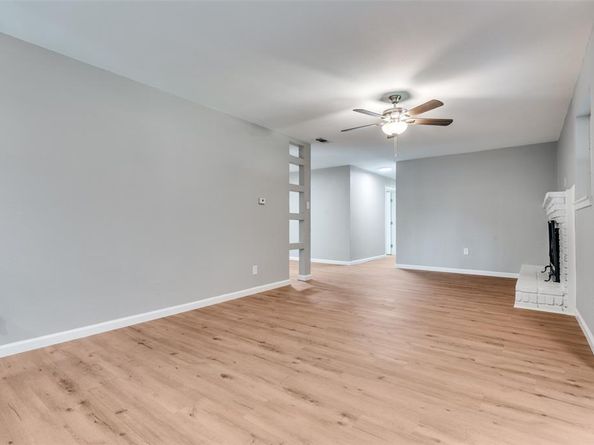 125  Stardust Lane , DeSoto Texas 75115