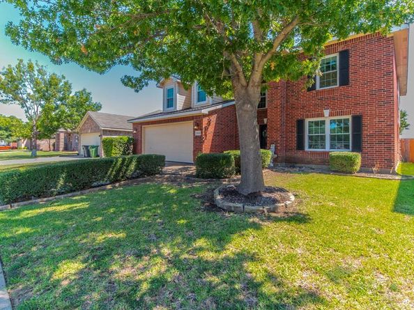 7523  Geneseo Lane , Arlington Texas 76002