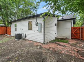 3537  Millet Avenue , Fort Worth Texas 76105