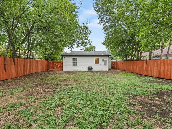 3537  Millet Avenue , Fort Worth Texas 76105