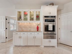 801  Bent Tree Drive , Euless Texas 76039