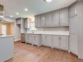 1135  La Mesa Drive , Richardson Texas 75080