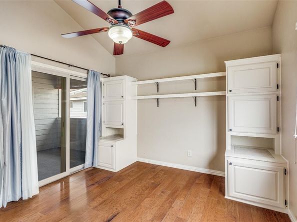17490  Meandering Way  404, Dallas Texas 75252