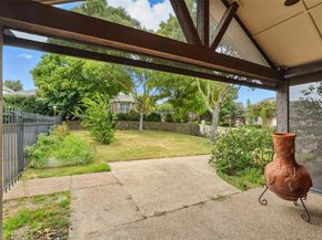 2085  Club Lake Circle , Rockwall Texas 75087