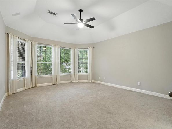 2085  Club Lake Circle , Rockwall Texas 75087