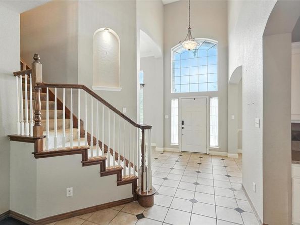 2085  Club Lake Circle , Rockwall Texas 75087