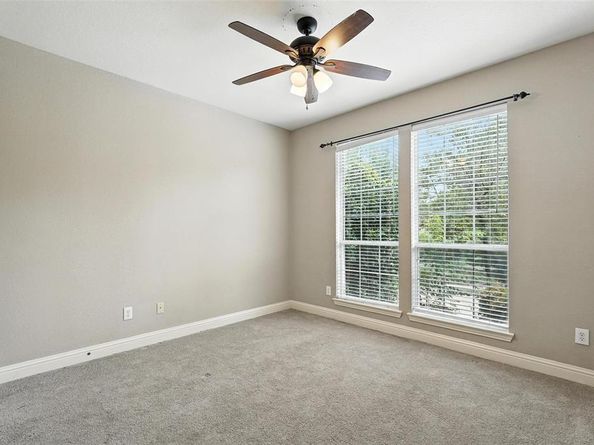 2085  Club Lake Circle , Rockwall Texas 75087
