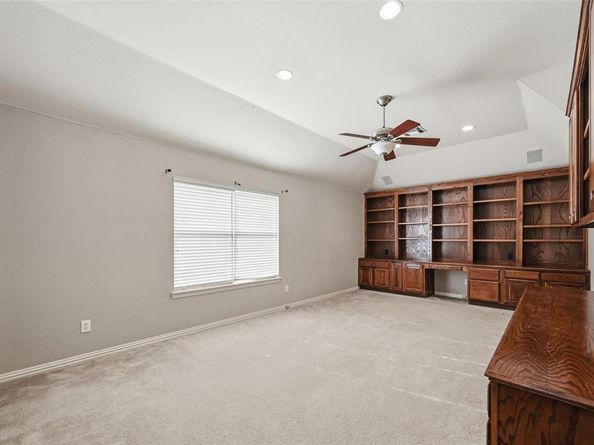 2085  Club Lake Circle , Rockwall Texas 75087