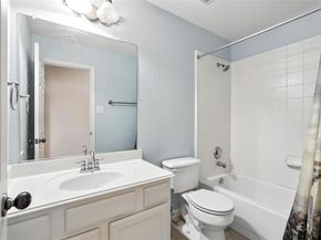 2085  Club Lake Circle , Rockwall Texas 75087